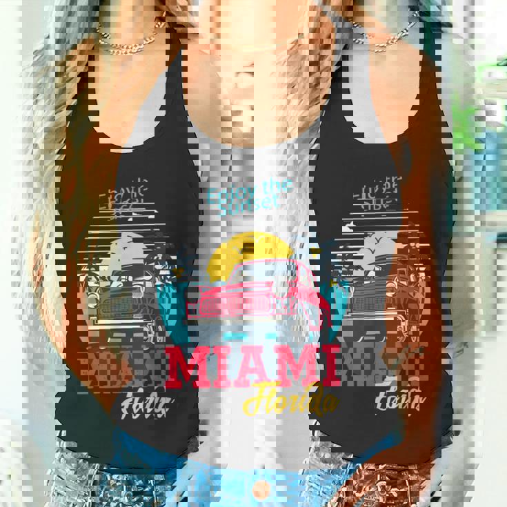 マイアミビーチtシャツ、マイアミ半袖グラフィックデザイン。 タンクトップ