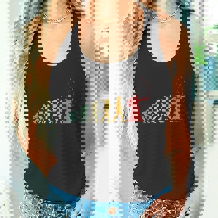 人類の進化 弓道 弓術 弓道好き 騎射 歩射 堂射 弓道部 弓道サークル 古武術 和弓 レトロ 弓 エボリューション タンクトップ