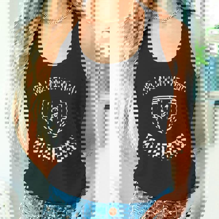 共和党のドナルド・トランプ 本物の男性がおむつを着用 タンクトップ