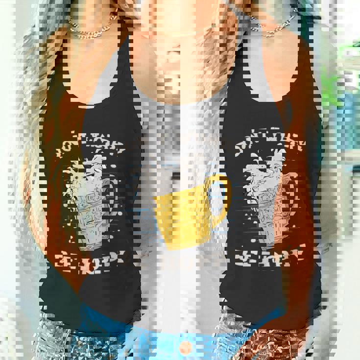 心配しないで、ホッピー・ブリューワー・ホップス・ビール タンクトップ