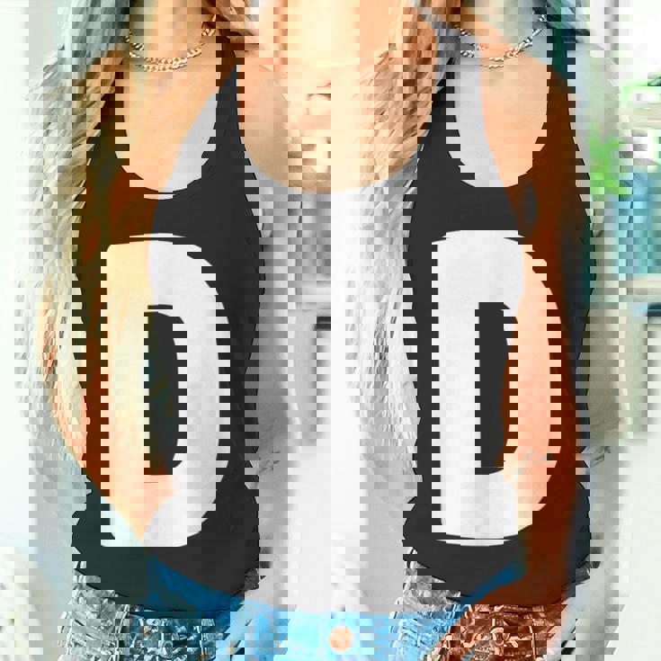 文字d 大文字 アルファベット モノグラム イニシャル タンクトップ