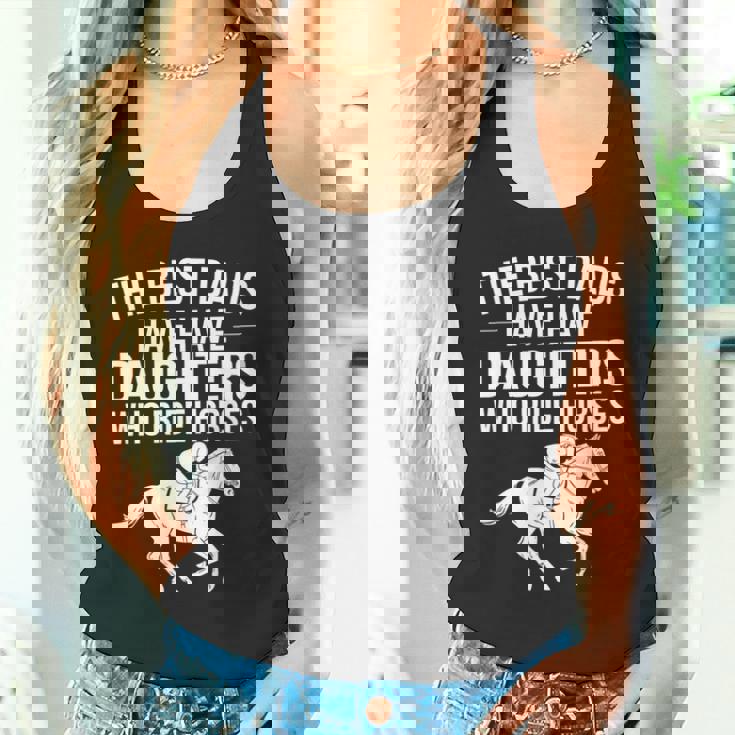 最高の父親には馬に乗る娘がいる 長袖tシャツ タンクトップ