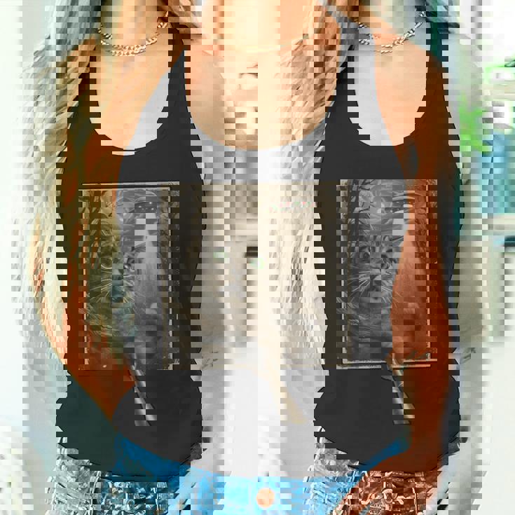 面白いsf自撮り猫とエイリアンビジターの不気味な瞬間。 タンクトップ