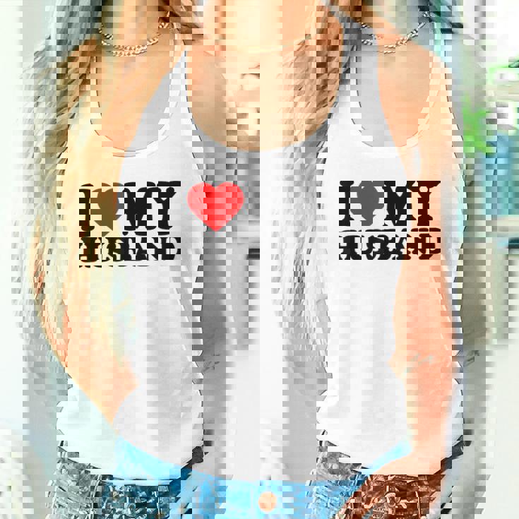 I Love My Husband I Heart My Husbandalentines Day タンクトップ