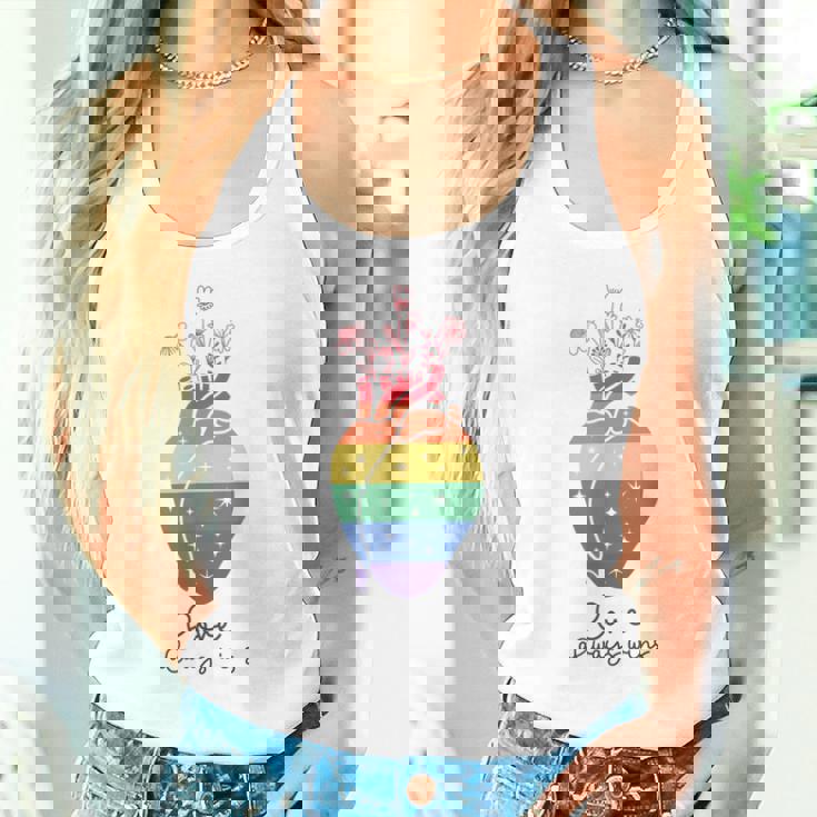 Love Wins Always Lgbt Lgbtq レインボープライド月間サポート タンクトップ