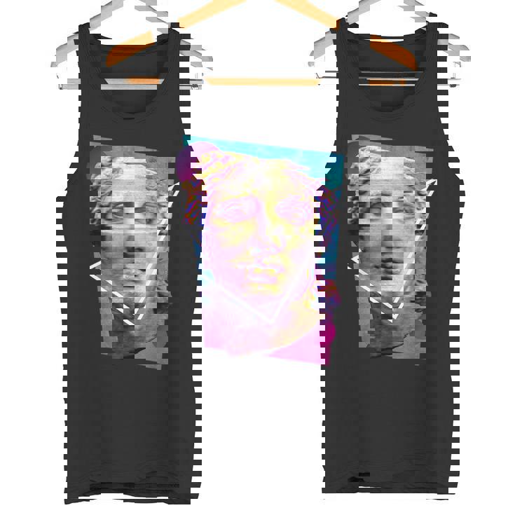 Glitchedenustatueaporwave タンクトップ