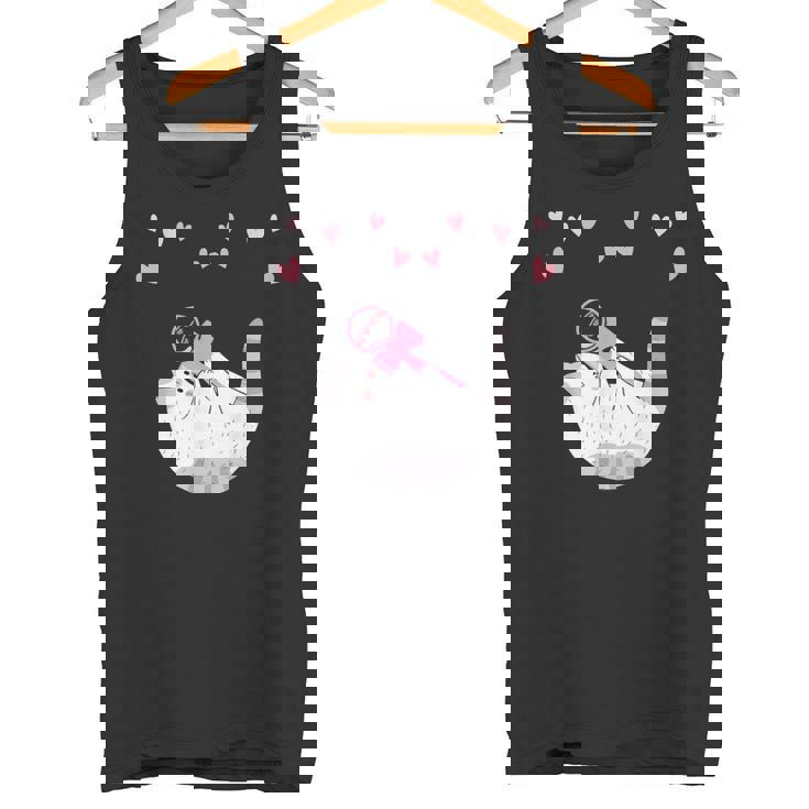 かわいい毛糸の猫はけん玉ハートを弾く タンクトップ