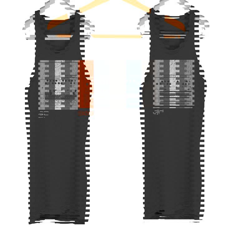 アナログ ドラム マシン レトロ シンセ ヴィンテージ 909 タンクトップ