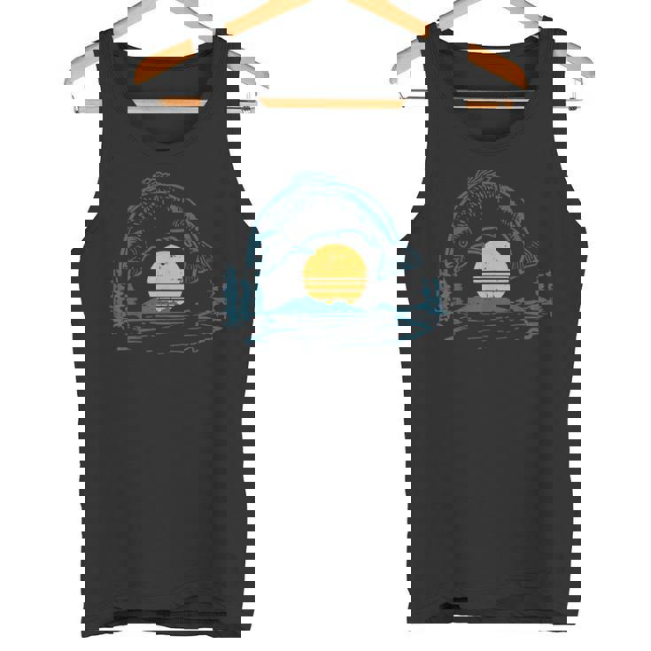 バスフィッシュ サンセットムーン ヴィンテージ 釣り フィッシャーマン アングラー ギフト タンクトップ