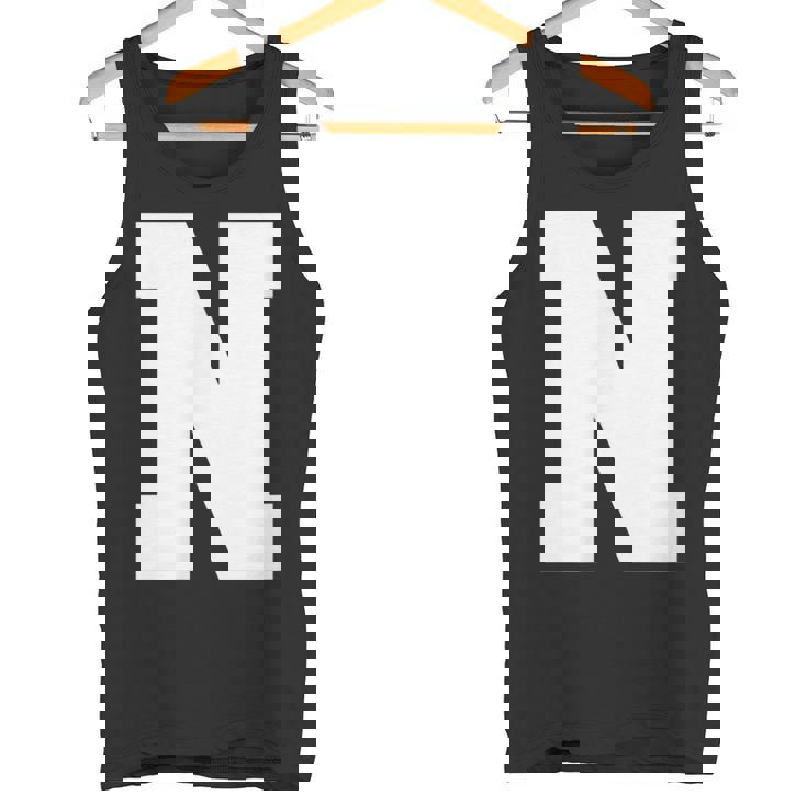 大文字nアルファベットモノグラムイニシャル タンクトップ