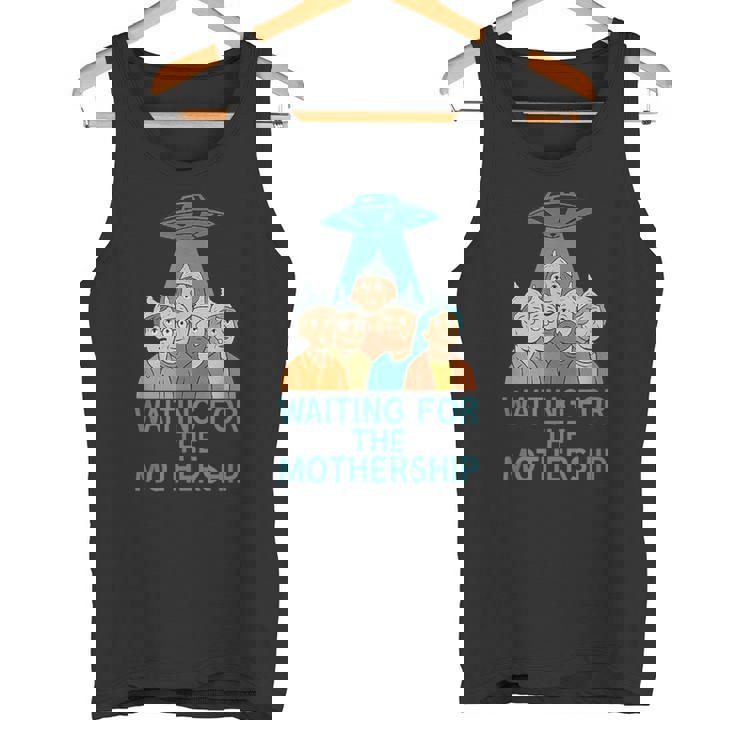 母艦を待つufo エイリアン陰謀論 タンクトップ