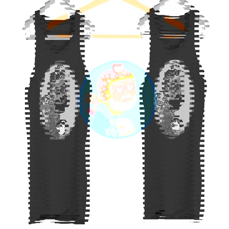 赤ちゃんをおんぶしたファンキー男 ハート型のサングラス ミニダルマ ヒゲ ファイヤーパターンのヘルメット タンクトップ