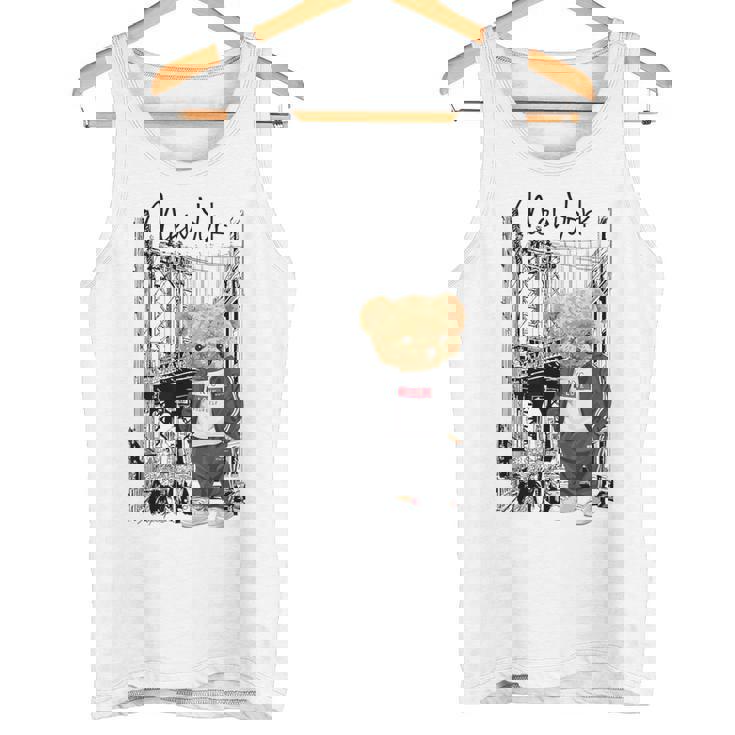 Cool New York City Teddy Bear Illustration Graphic s タンクトップ