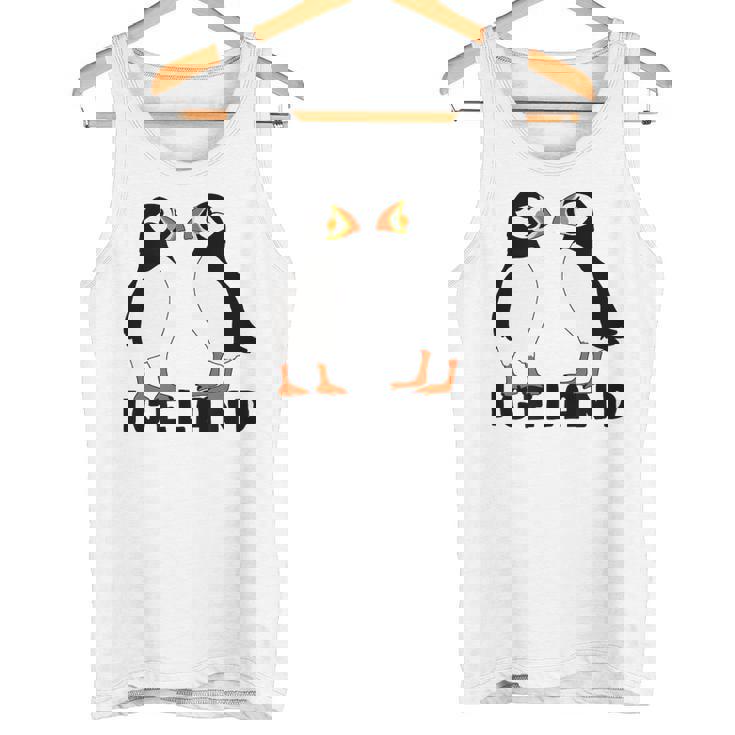 アイスランドのキュートなパフィン2個 タンクトップ