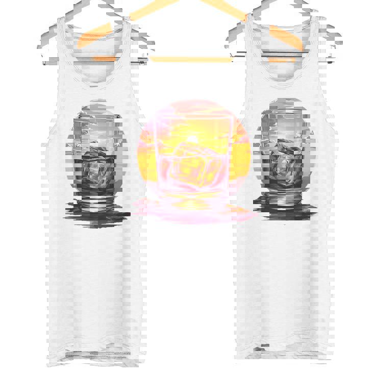 エレガントなウイスキーの夕日 タンクトップ