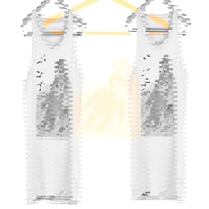 オランウータンのぬいぐるみ。 タンクトップ