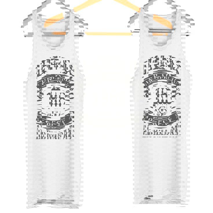 レジェンドは1966年に誕生し、すべてのオリジナルパーツを完璧に熟成させました。 タンクトップ