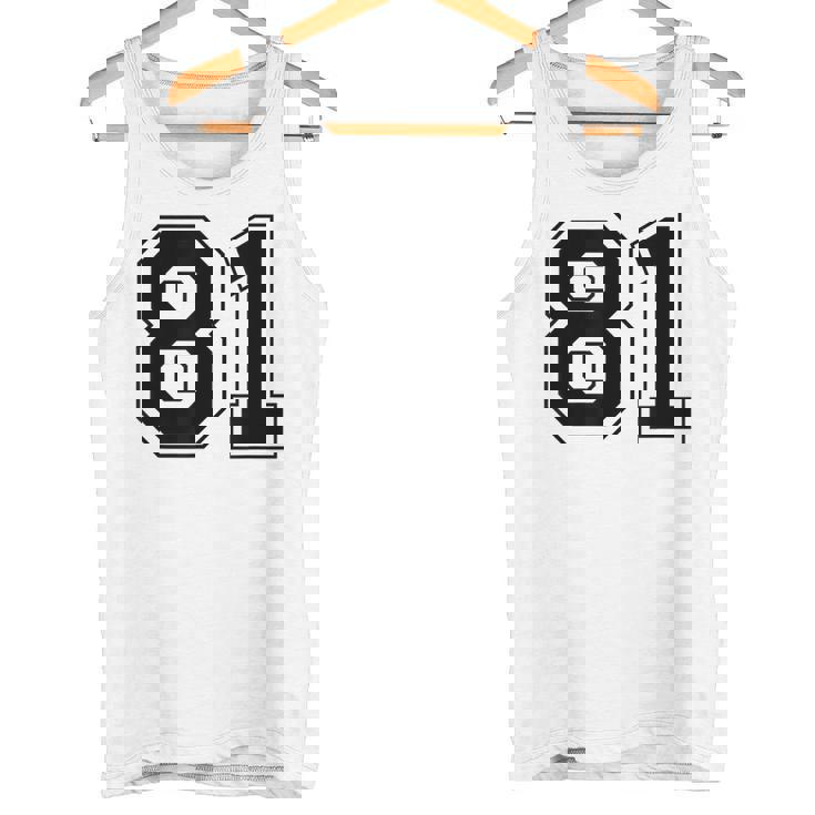 番号 81 タンクトップ