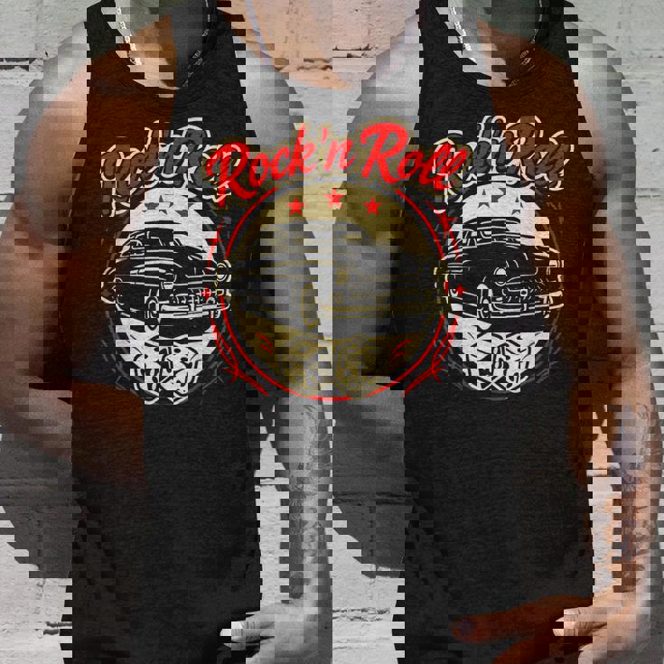 1950年代ロックンロールクラシックカーとサイコロロカビリー タンクトップ 彼への贈り物