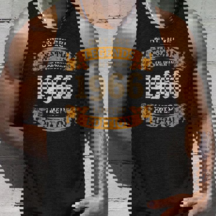 60歳の誕生日 還暦 真のレジェンドは1966年生まれ タンクトップ 彼への贈り物