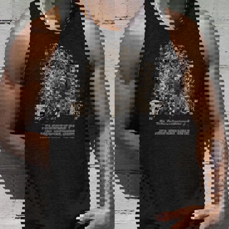 70周年だよ！70頭集合セピア 長袖tシャツ タンクトップ 彼への贈り物