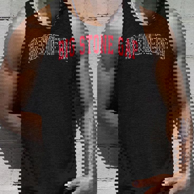 Bigtone Gap バージニアa ヴィンテージ スポーツデザイン レッドデザイン タンクトップ 彼への贈り物