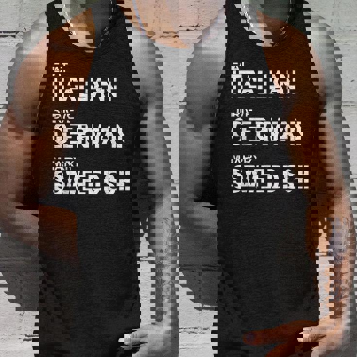 Eat Italian Drive German Marrywedish ユーモラスな言葉 タンクトップ 彼への贈り物