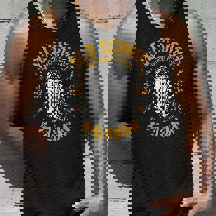 Oldchool Walkman Rocknroll And Music タンクトップ 彼への贈り物