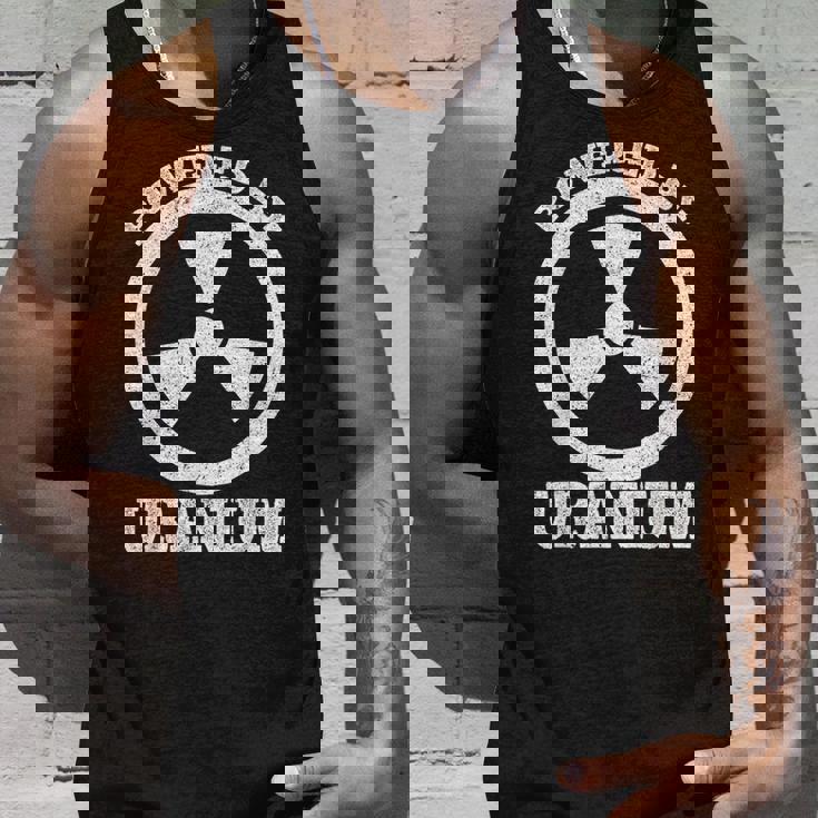 Powered By Uranium 原子力エンジニア タンクトップ 彼への贈り物