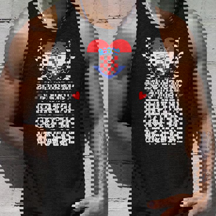 Proud Husband Of Beautiful Croatian Wife Croatia Flag Tank Top Gifts for Him