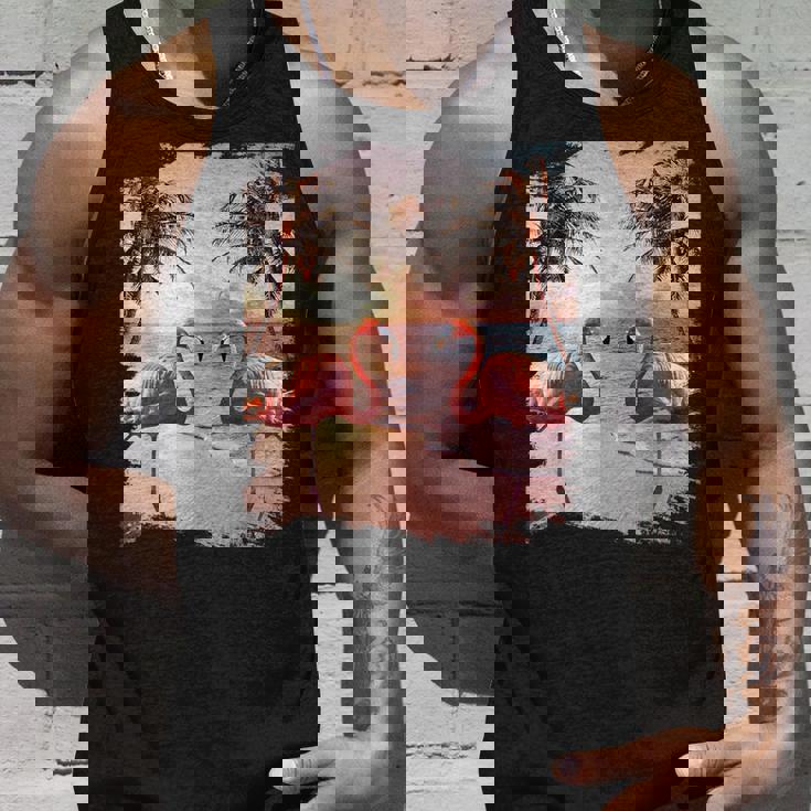 かわいいカラフルなフラミンゴヤシの木 タンクトップ 彼への贈り物