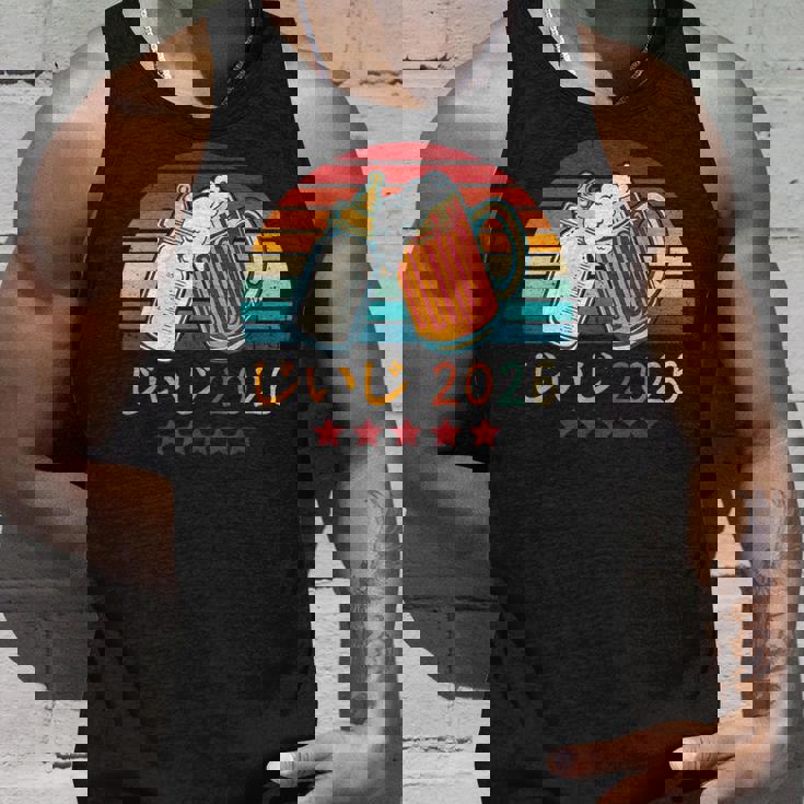 じいじ2026・おじいちゃんお知らせ・新生児のおじいちゃん・プレおじいちゃん タンクトップ 彼への贈り物