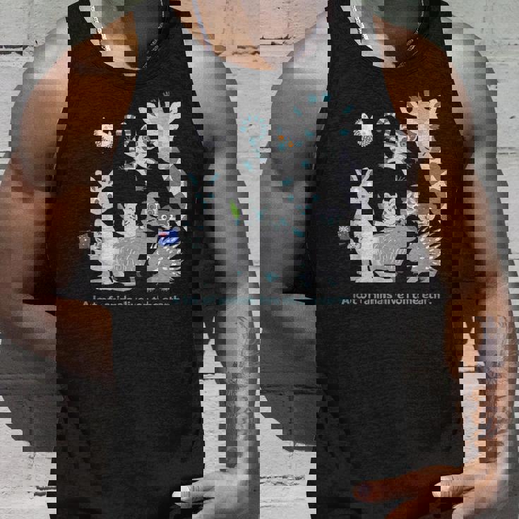 みんなの地球 アニマル キリン カンガルー カピバラ クアッカワラビー ワオキツネザル ハリネズミ メンズ レディース タンクトップ 彼への贈り物