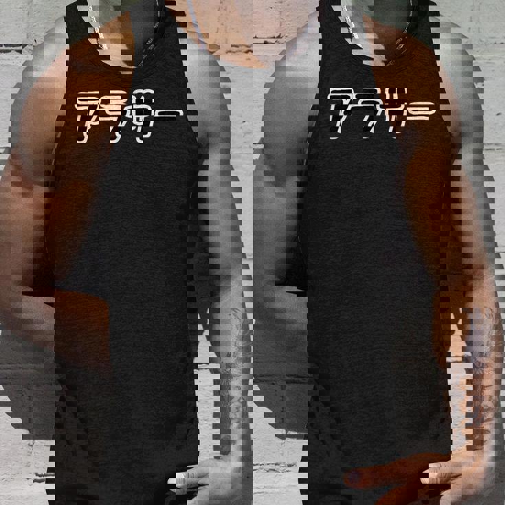 アラサー 30代・三十歳 30才【変なデザイン屋さん】面白い ポップ・主張メッセージ タンクトップ 彼への贈り物