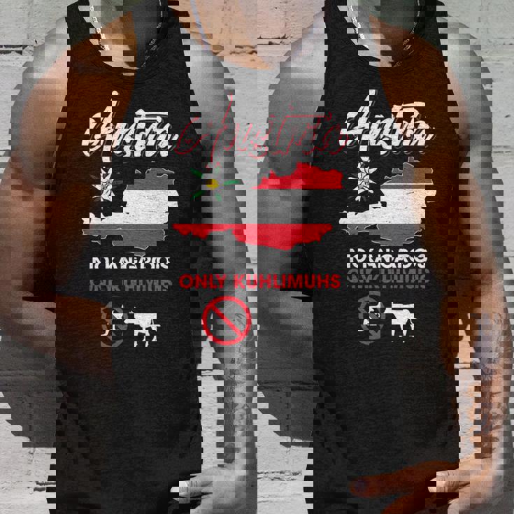 オーストリアのカンガルーなし オーストリアのカンガルーなし 長袖tシャツ タンクトップ 彼への贈り物