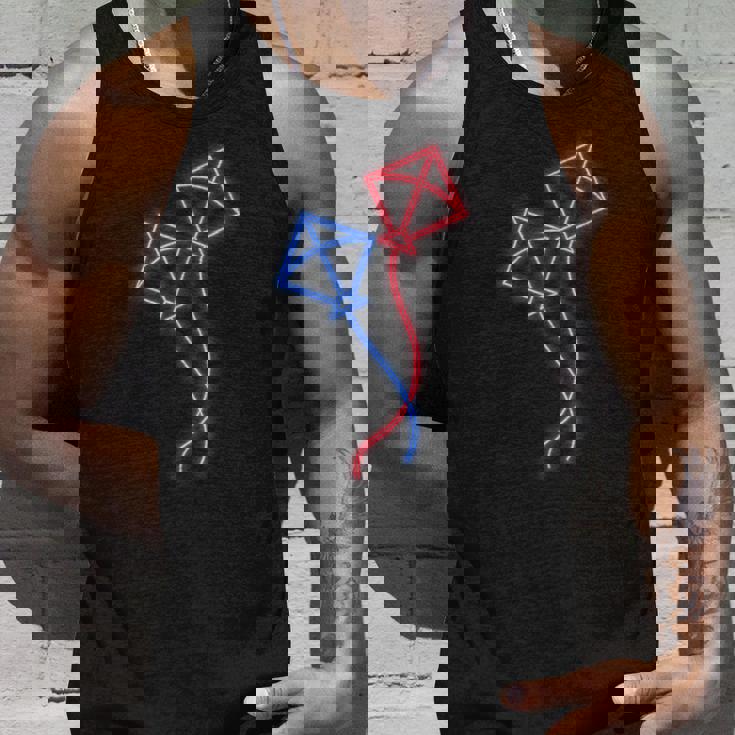 カイト フライング カイト ライディング ザ ウィンド カイト フライング プロフェッショナル タンクトップ 彼への贈り物