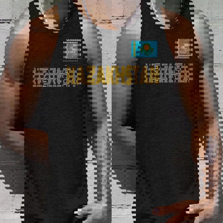 カザフスタン、カザフスタンの国旗、カザフスタンの国旗 長袖tシャツ タンクトップ 彼への贈り物