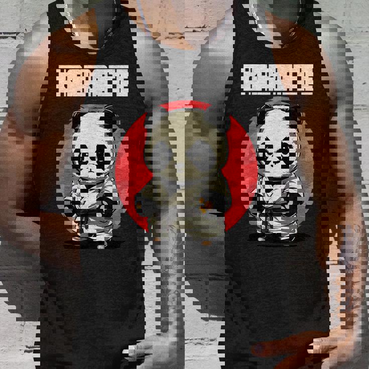 カラテカと空手パンダ タンクトップ 彼への贈り物