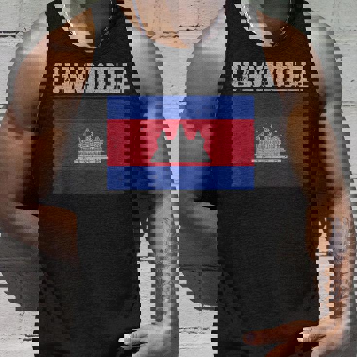 カンボジア-カンボジアの旗ヴィンテージスポーツデザインカンボジア タンクトップ 彼への贈り物