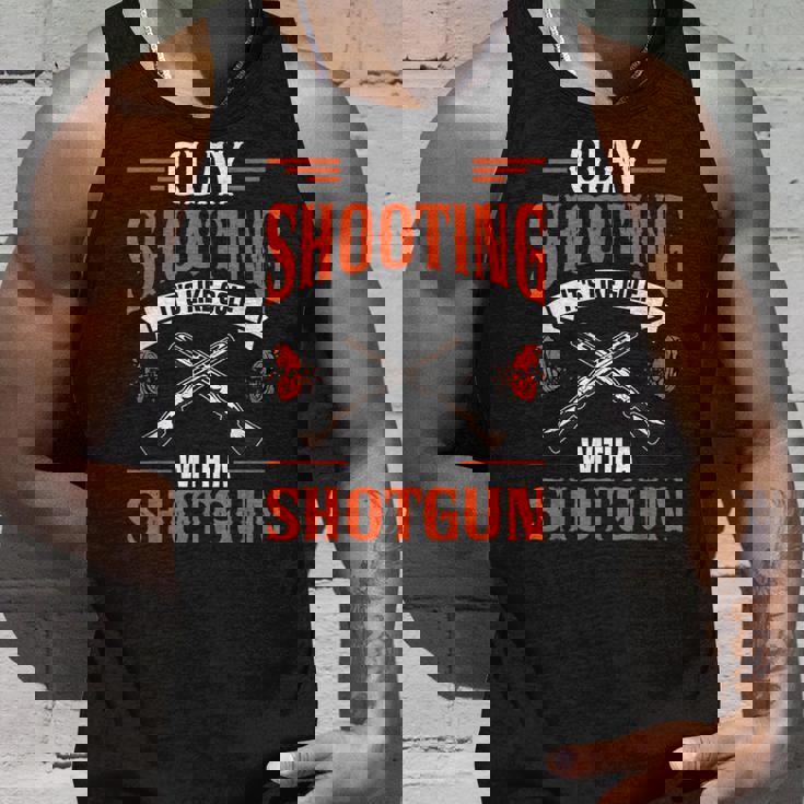 クレー射撃 散弾銃を使ったゴルフのようなもの ショットガン トラップ からのプル ピジョン クレー射撃 タンクトップ 彼への贈り物