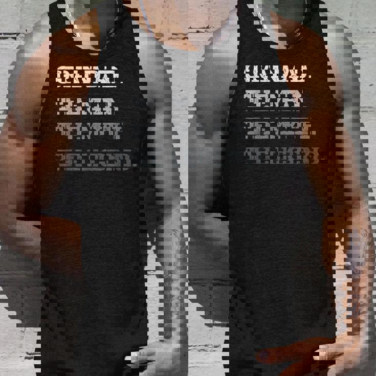 クールおじいちゃん The Man The Myths The Legend The Legend おじいちゃん タンクトップ 彼への贈り物