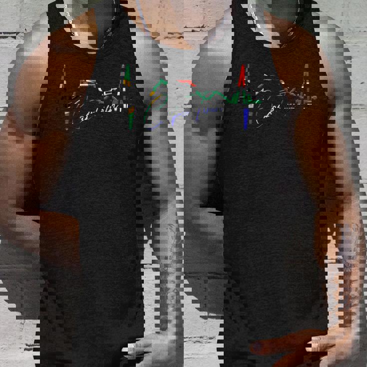 ケープタウン スカイライン ハートビート ケープタウン 南アフリカ テーブルマウンテンi Love Cape Town タンクトップ 彼への贈り物