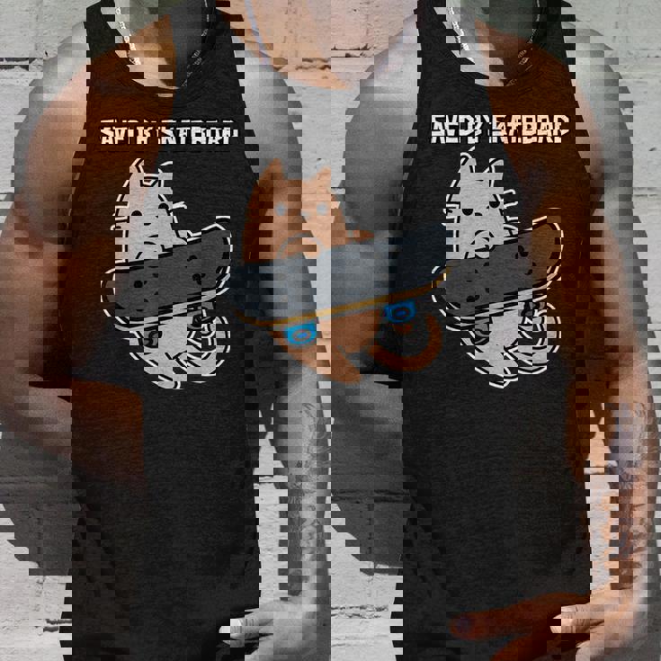 スケートボード猫sk8スケートボードで保存 タンクトップ 彼への贈り物