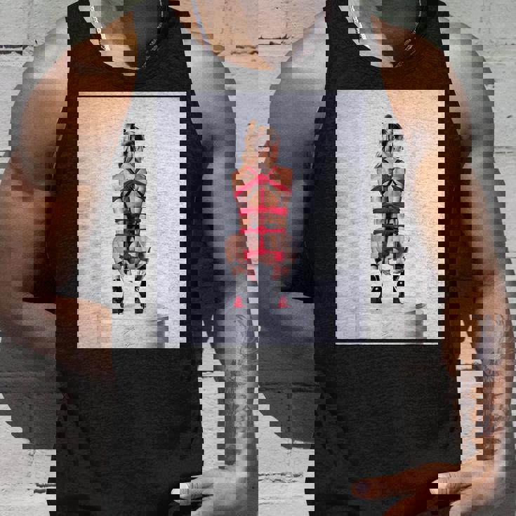 セクシーガールグラフィックtシャツ シバリロープのセクシーなピンナップガール タンクトップ 彼への贈り物