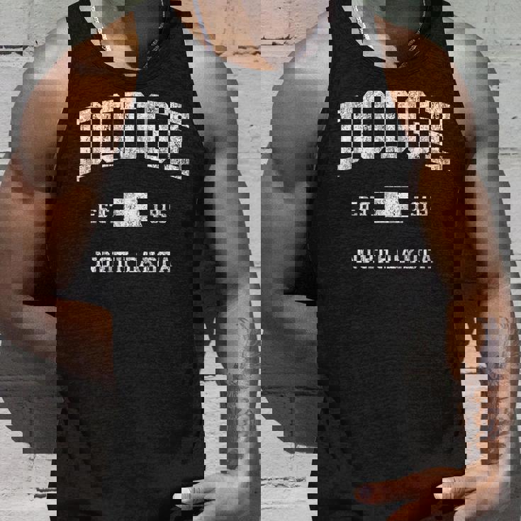 ダッジ ノースダコタ Nd ヴィンテージ アスレチック スポーツデザイン タンクトップ 彼への贈り物