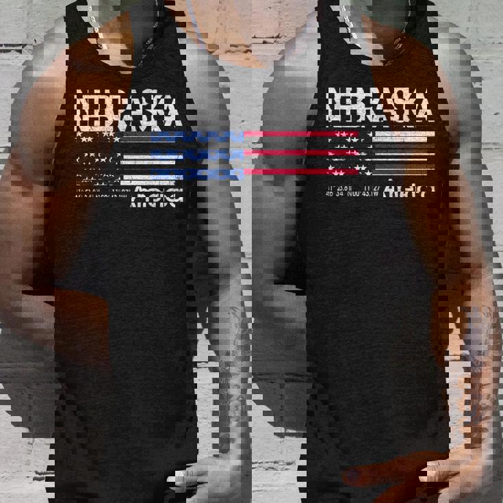 ネブラスカの座標 米国旗 タンクトップ 彼への贈り物