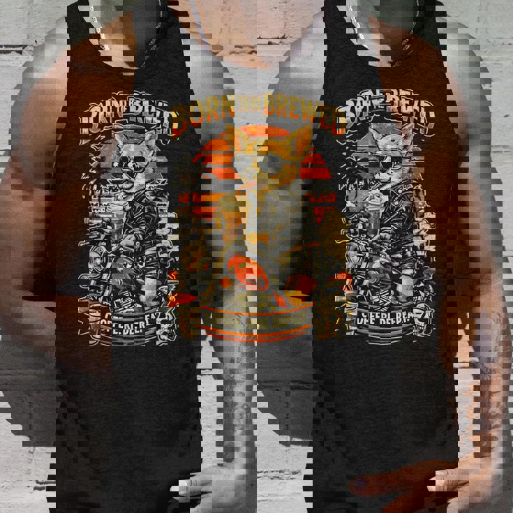 バイクでコーヒーを飲むチワワ Digor タンクトップ 彼への贈り物