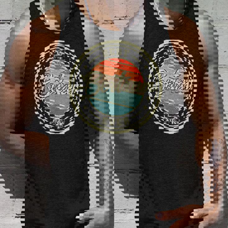 バートラム これまでで一番面白いファーストネーム バートラムの名言 タンクトップ 彼への贈り物