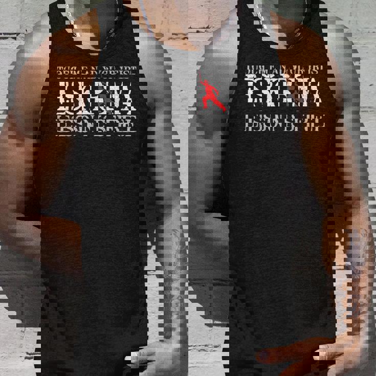 フィリピンの格闘技 Mmaルチャドール カリ・アーニス エスクリマ タンクトップ 彼への贈り物