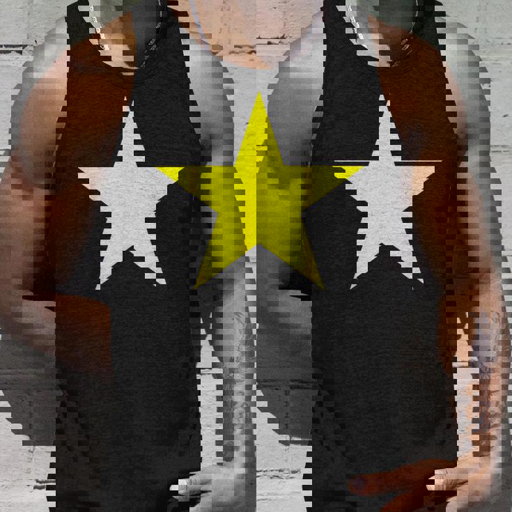 ベトナム国旗 ベトナム国旗 ベトナム国旗 赤と黄色の星 タンクトップ 彼への贈り物